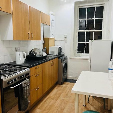 Historic Royal Mile Flat , 5Min From Waverly Railway Station Appartement Edinburgh Buitenkant foto