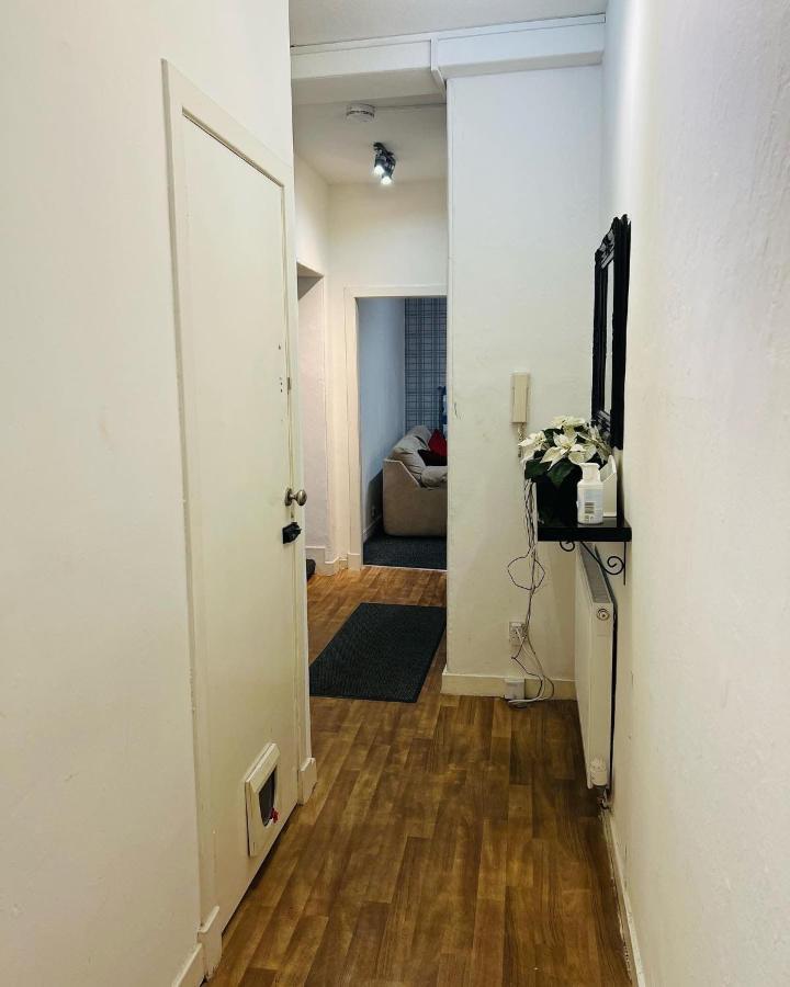 Historic Royal Mile Flat , 5Min From Waverly Railway Station Appartement Edinburgh Buitenkant foto